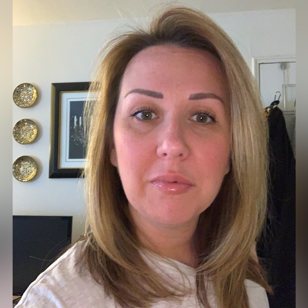 Meet your Posher, Jennifer